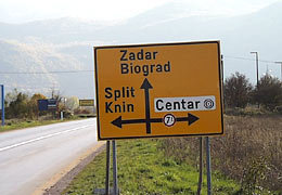 Gracac-Road-Sign-Croatia