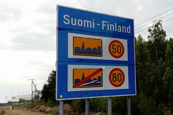 Finland-Motorway-Sign