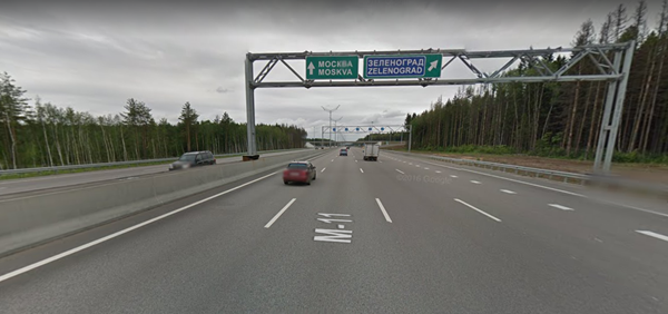 Russia-Moscow-Motorway-Signs