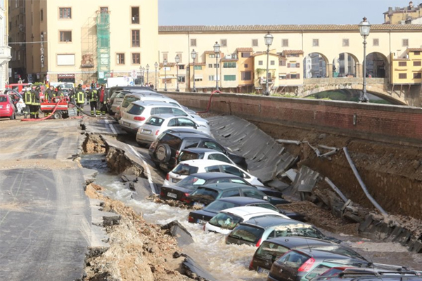 florence sink hole