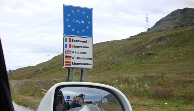 italy toll road