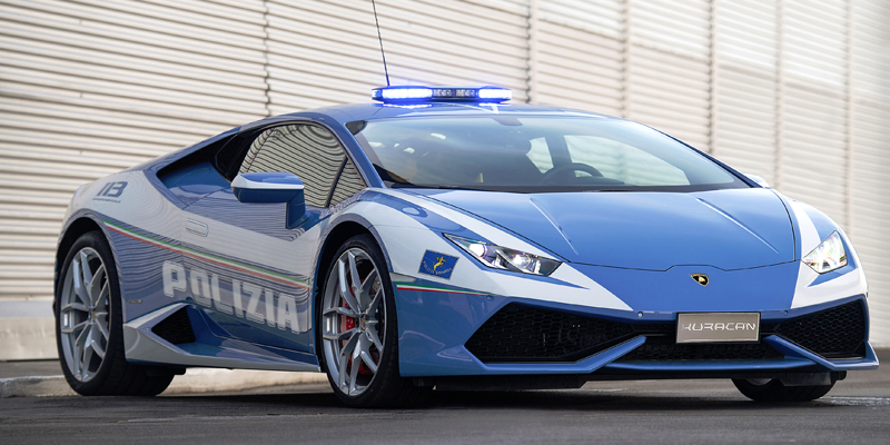 lamborghini huracan police car