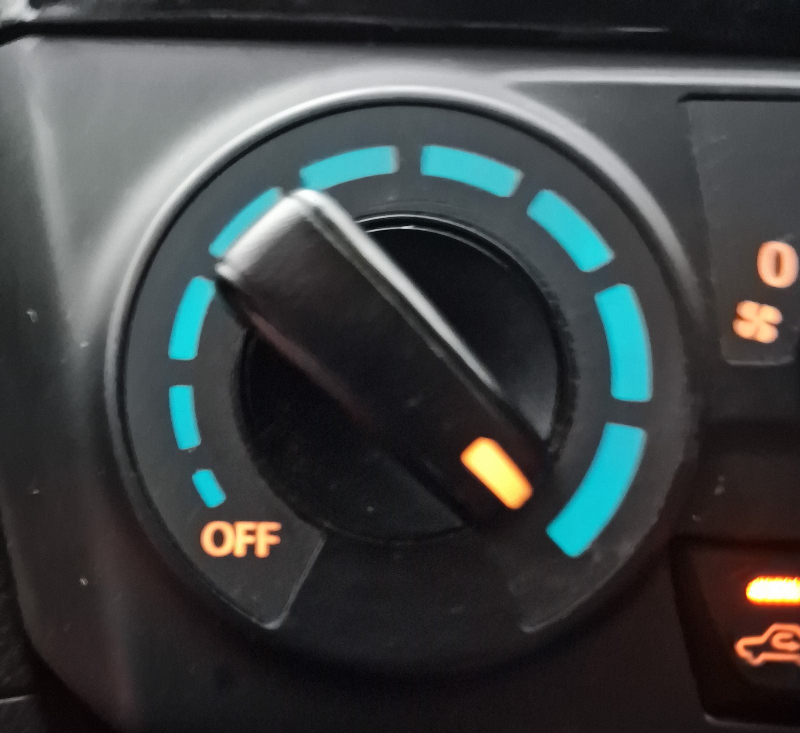 Car Heater Control With No Heat Setting