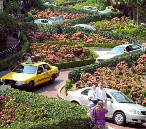 San Francisco Lombard Street