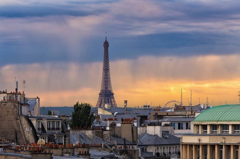 Car Hire Paris Book Cheap Car Rental Paris France with Rhino