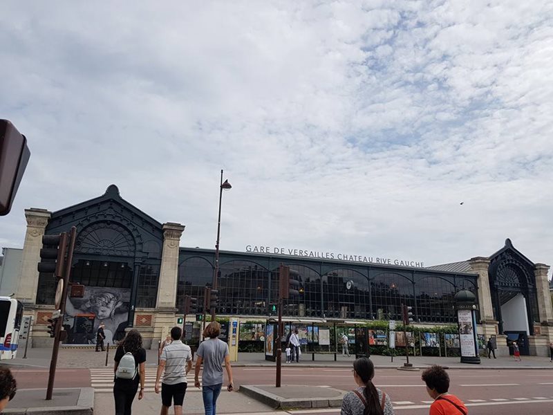 Car Hire Versailles (Paris West) Cheap Car Rental Versailles from Rhino