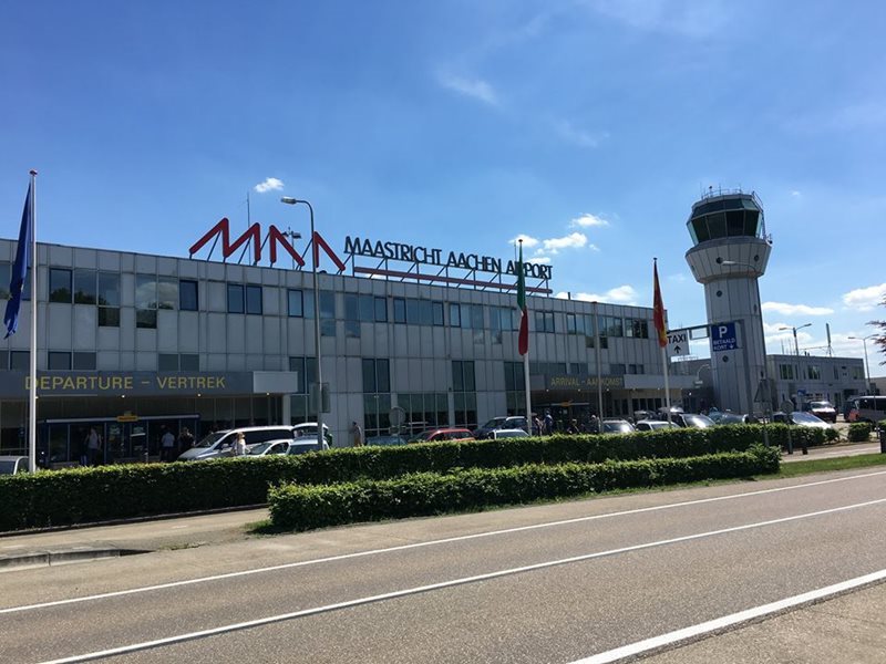 Car Hire Maastricht Airport Cheap Rentals Maastricht Airport Rhino