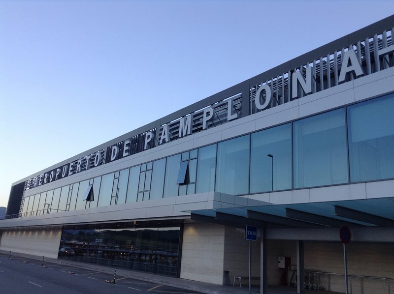 Car Hire Pamplona Airport - Cheap Car Rental Pamplona Airport at Rhino