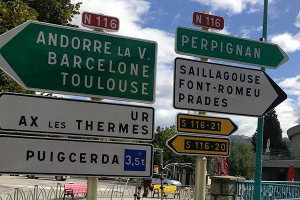 Andorra-Road-Sign