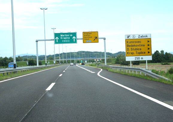 Motorway-Sign-Croatia
