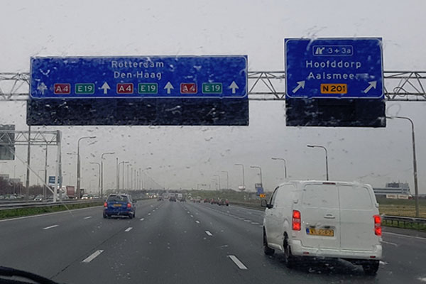 Holland-Motorway-Sign