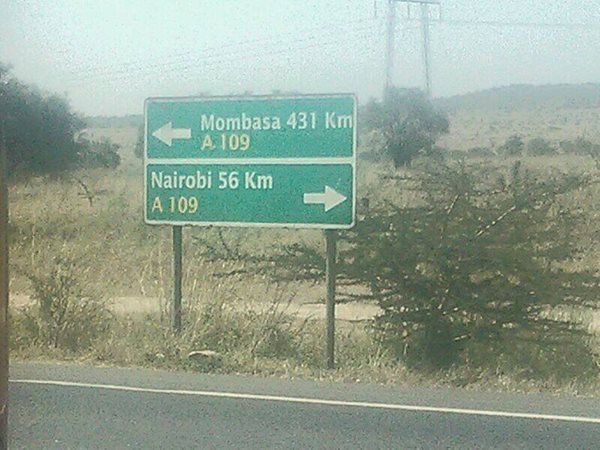 Distance-road-sign-Kenya