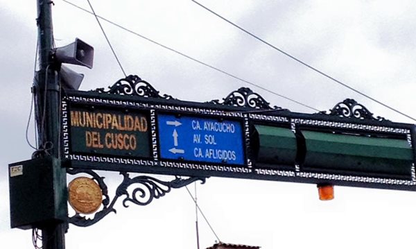 Peru-Cusco-Road-Sign