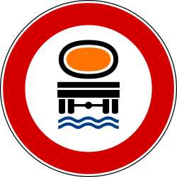 Vehicles with polluted fluids prohibited - Road Sign