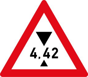 Warning for a limited height - Road Sign