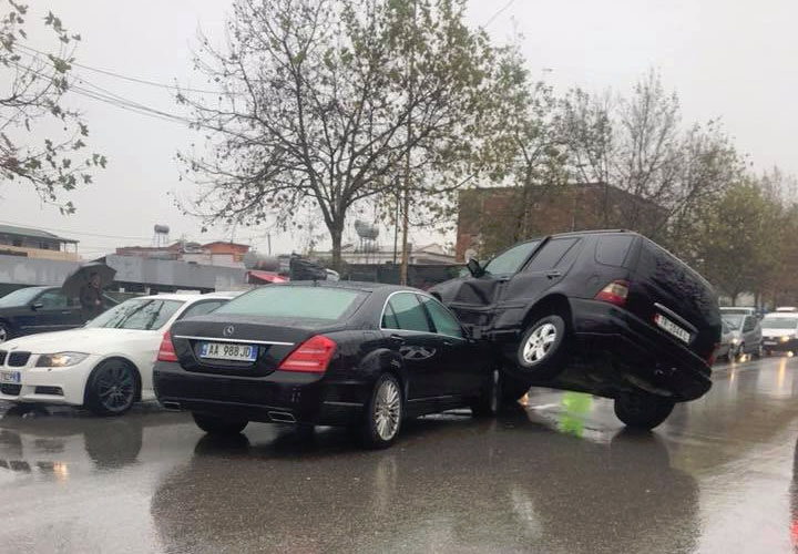 accident in albania