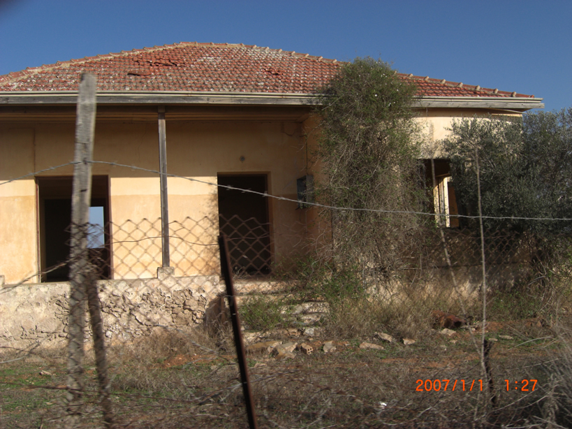 Ruins in Ghost Town