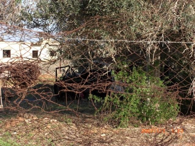 Mercedes car left in Varosha